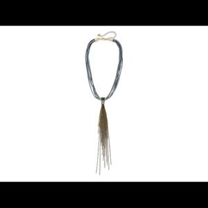 Premier Designs Glowing Necklace